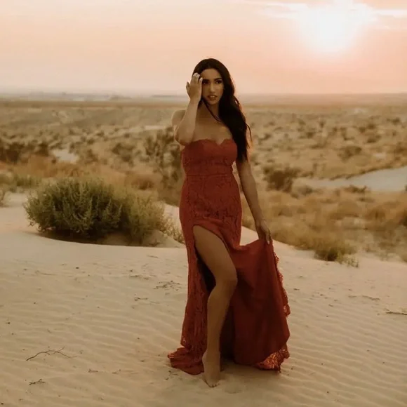 Anthropologie Fame and Partners Twilight dress strapless lace gown wine red - Picture 16 of 16